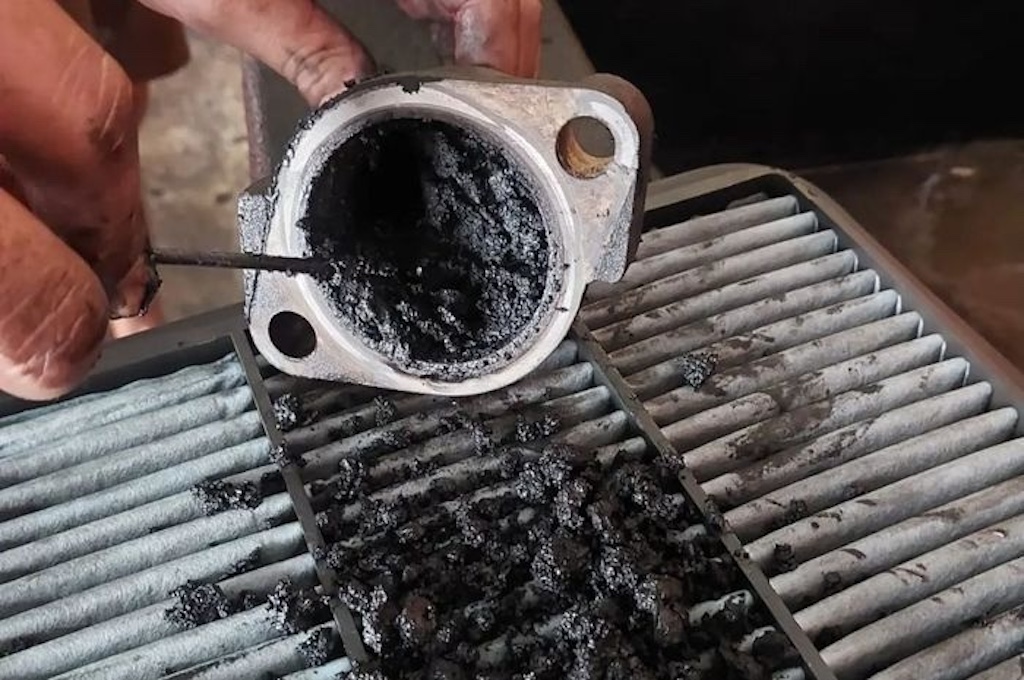 Ini cara yang paling tepat bersihkan egr mesin mobil diesel yang kotor